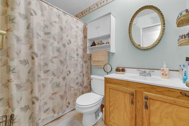 5013 Shannon Drive, The Colony, TX 75056