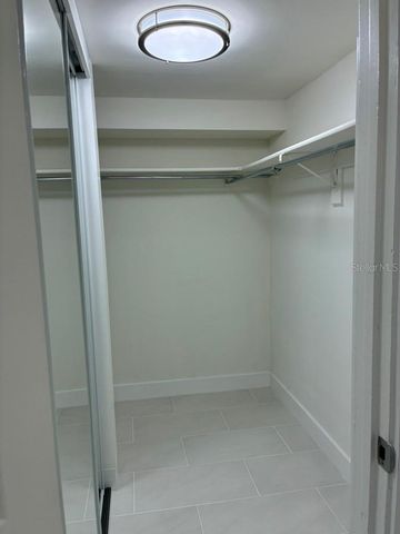 5999 VILLAGE CIRCLE 990, Orlando, FL 32822