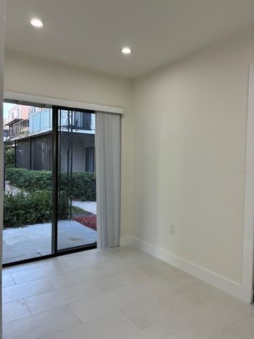 5999 VILLAGE CIRCLE 990, Orlando, FL 32822