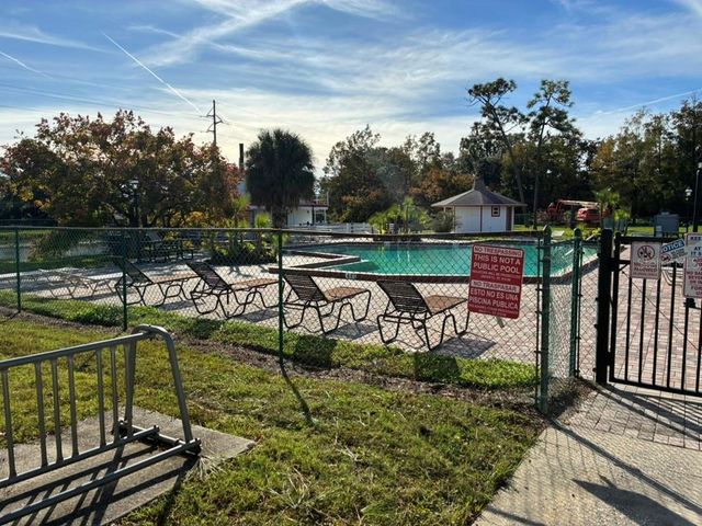 5999 VILLAGE CIRCLE 990, Orlando, FL 32822