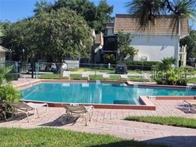 5999 VILLAGE CIRCLE 990, Orlando, FL 32822