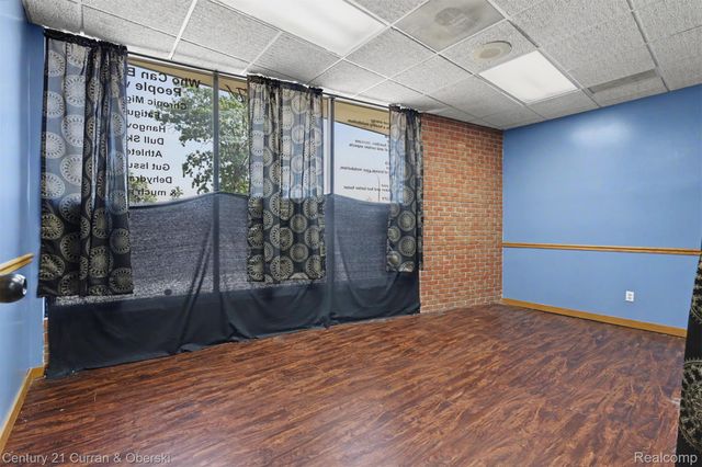 22976 Outer Drive, Dearborn, MI 48124