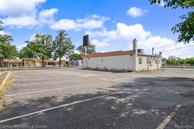 22976 Outer Drive, Dearborn, MI 48124