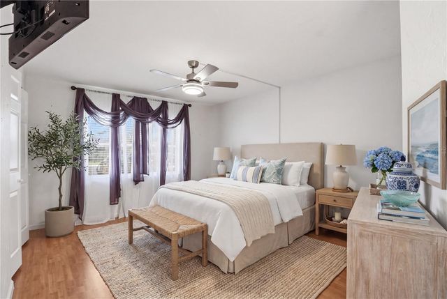 7860 PALM AIRE LANE 103, Sarasota, FL 34243