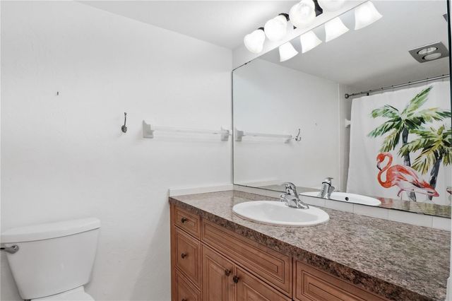 7860 PALM AIRE LANE 103, Sarasota, FL 34243