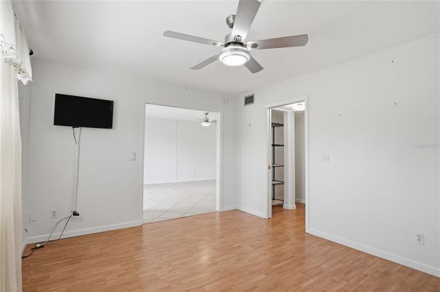 7860 PALM AIRE LANE 103, Sarasota, FL 34243