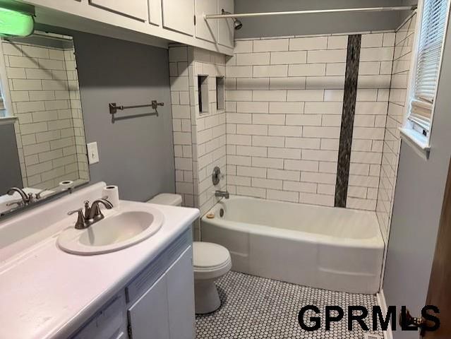 531 Park Avenue, Omaha, NE 68105