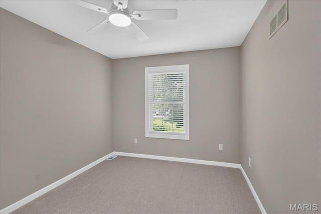 347 Oak Park Village Drive, Wildwood, MO 63040
