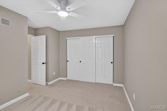 347 Oak Park Village Drive, Wildwood, MO 63040