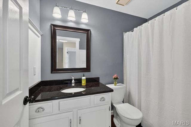 347 Oak Park Village Drive, Wildwood, MO 63040