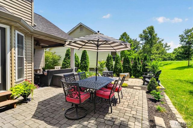 347 Oak Park Village Drive, Wildwood, MO 63040