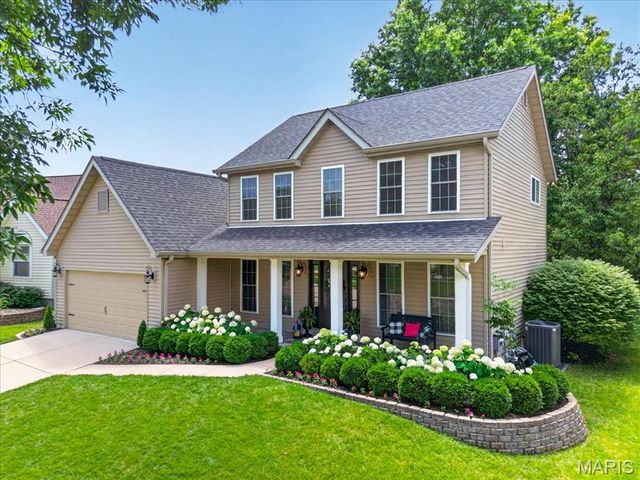 347 Oak Park Village Drive, Wildwood, MO 63040