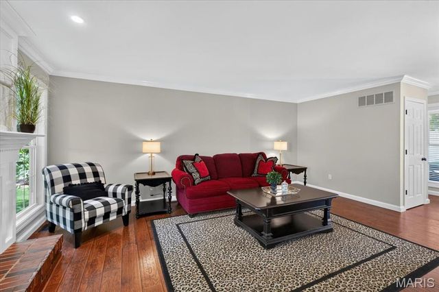 347 Oak Park Village Drive, Wildwood, MO 63040