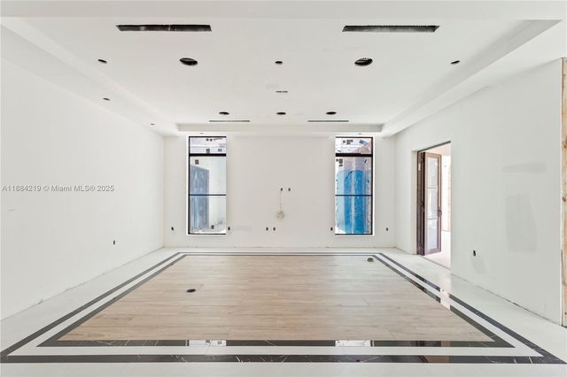 6460 SW 94th St, Pinecrest, FL 33156