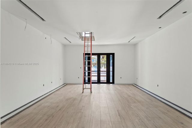 6460 SW 94th St, Pinecrest, FL 33156