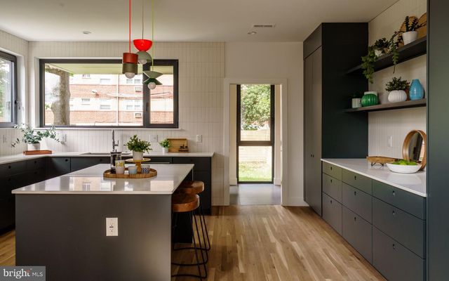 618 W KINGSLEY ST, Philadelphia, PA 19144