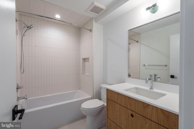 618 W KINGSLEY ST, Philadelphia, PA 19144