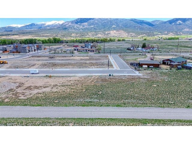 174 Cotopaxi Ln, Salida, CO 81201