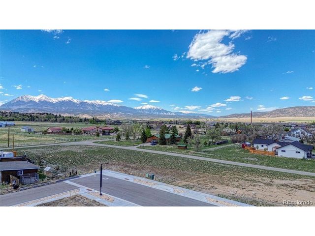 174 Cotopaxi Ln, Salida, CO 81201