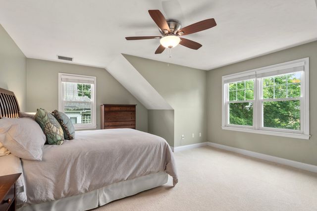 578 Randolph Ave, Milton, MA 02186