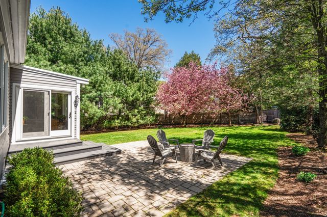 578 Randolph Ave, Milton, MA 02186