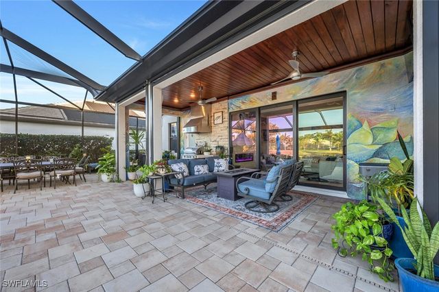 2115 Antigua LN, Naples, FL 34120