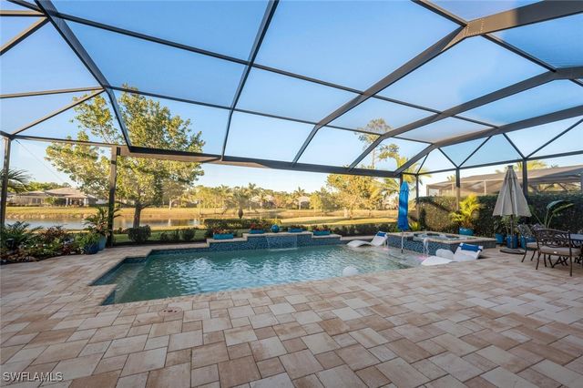2115 Antigua LN, Naples, FL 34120