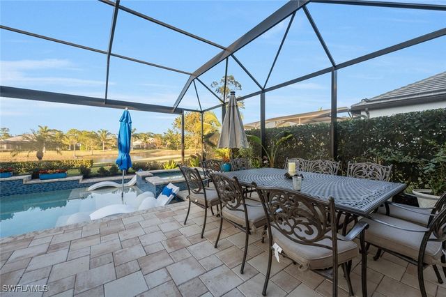 2115 Antigua LN, Naples, FL 34120