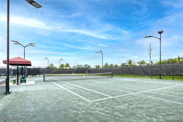 2115 Antigua LN, Naples, FL 34120