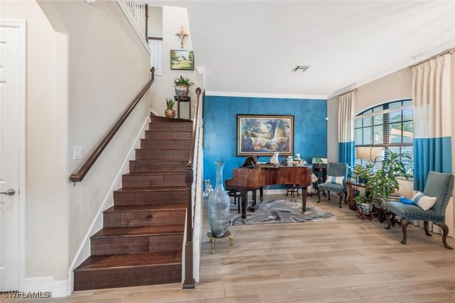 2115 Antigua LN, Naples, FL 34120