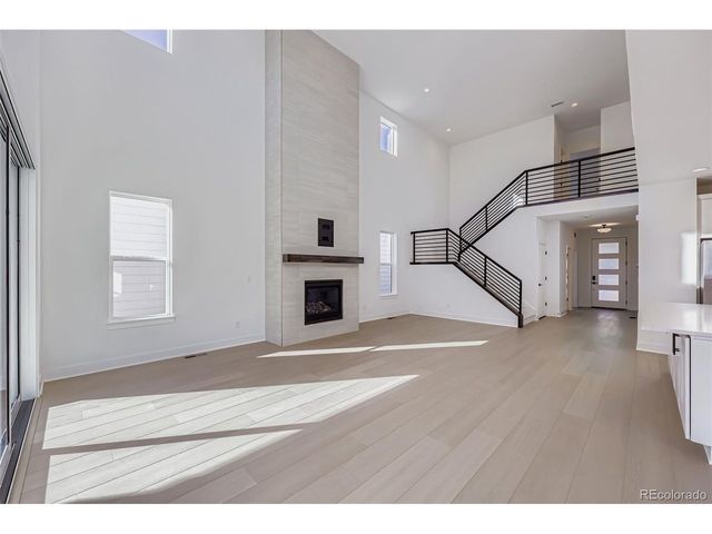 445 Welded Tuff Trl, Castle Rock, CO 80104