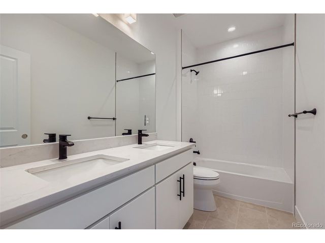 445 Welded Tuff Trl, Castle Rock, CO 80104