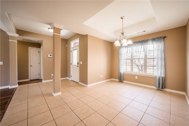 1701 N Valor, Siloam Springs, AR 72761