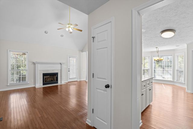 1023 Scenic Court, North Augusta, SC 29841