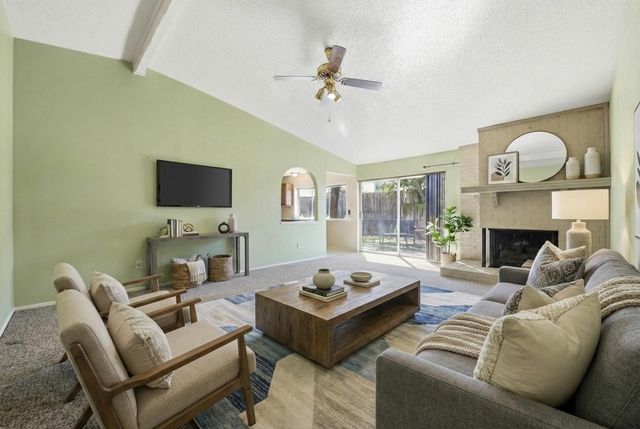 2704 Scenic Hills Drive, Bedford, TX 76021