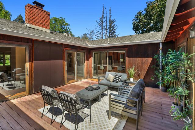 1550 Castec Dr, Sacramento, CA 95864