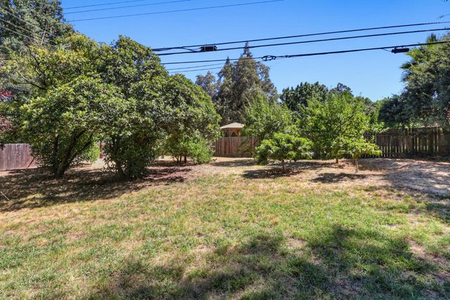 1550 Castec Dr, Sacramento, CA 95864