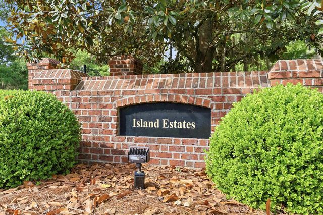 116 Sandy Ridge Loop, Pawleys Island, SC 29585