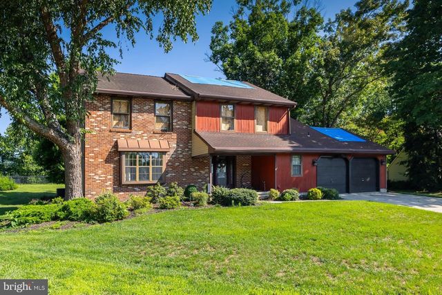 6 HENLEY CT, West Deptford, NJ 08051
