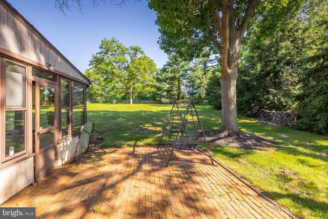 6 HENLEY CT, West Deptford, NJ 08051