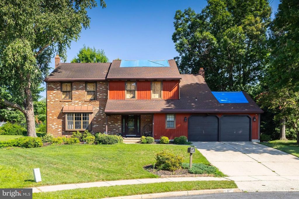 6 HENLEY CT, West Deptford, NJ 08051