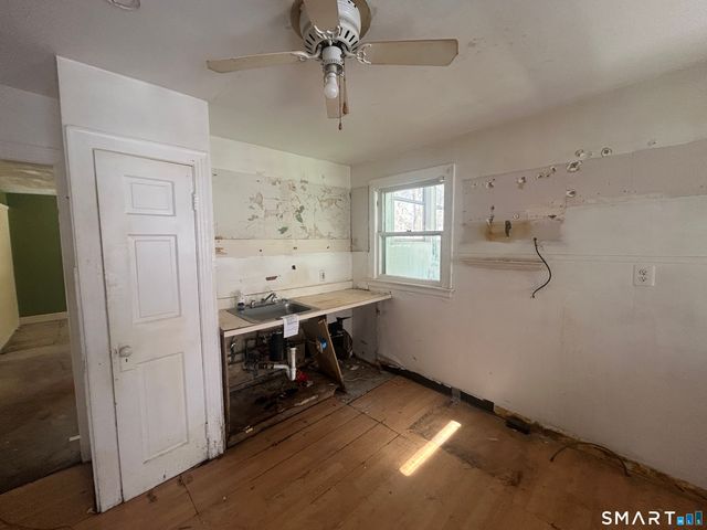 40 Houston Street, Waterbury, CT 06704