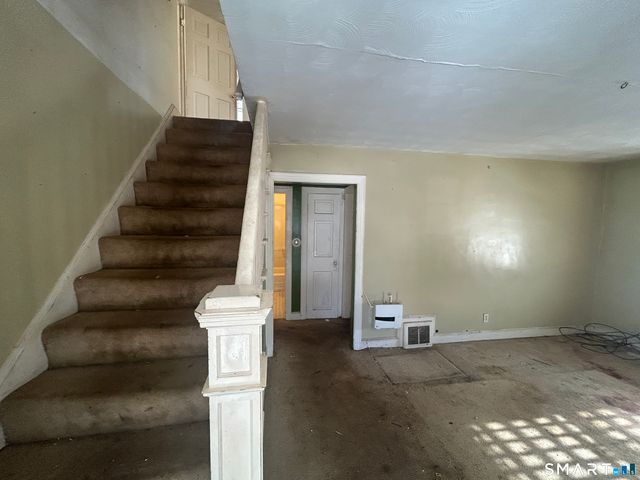 40 Houston Street, Waterbury, CT 06704