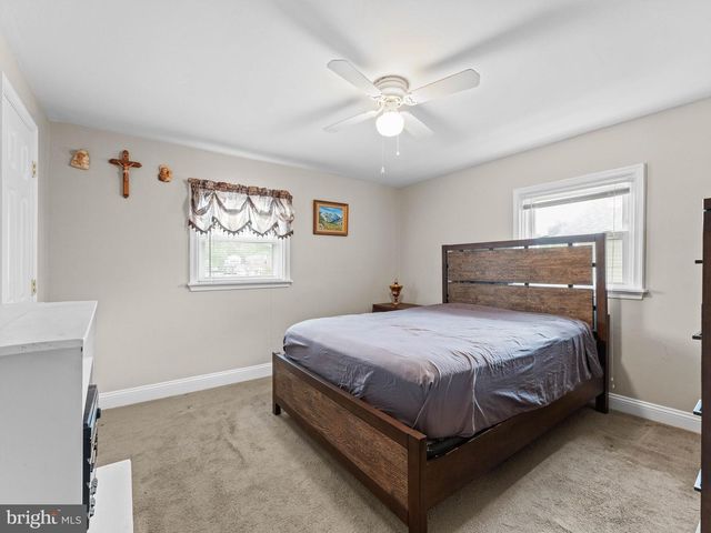 818 4TH AVE, Prospect Park, PA 19076