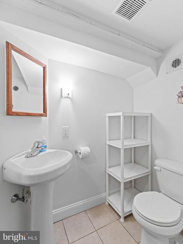 818 4TH AVE, Prospect Park, PA 19076
