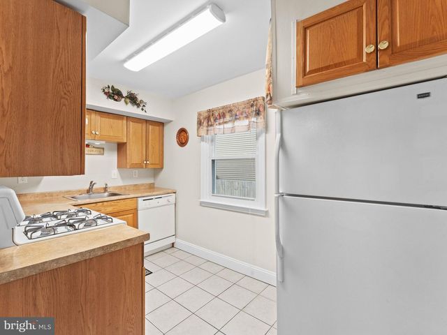 818 4TH AVE, Prospect Park, PA 19076