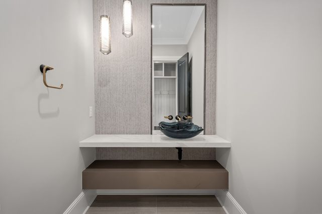 521 Mansion Dr, Brentwood, TN 37027