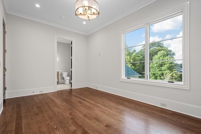 521 Mansion Dr, Brentwood, TN 37027