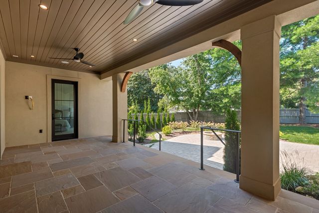 521 Mansion Dr, Brentwood, TN 37027