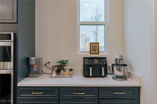 4433 Chaseline Ridge, Brunswick, OH 44212